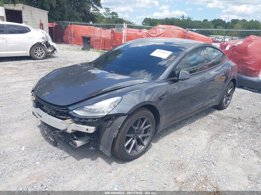 Vin: 5yj3e1eb8mf853185, lot: 46337741, tesla model 3 long range dual motor all-wheel drive 20212