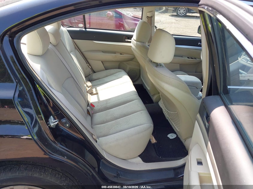 2011 SUBARU LEGACY auction photo 8