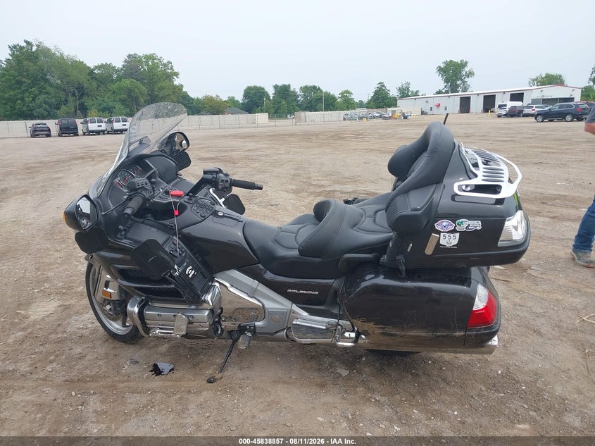 HONDA GL1800 2010