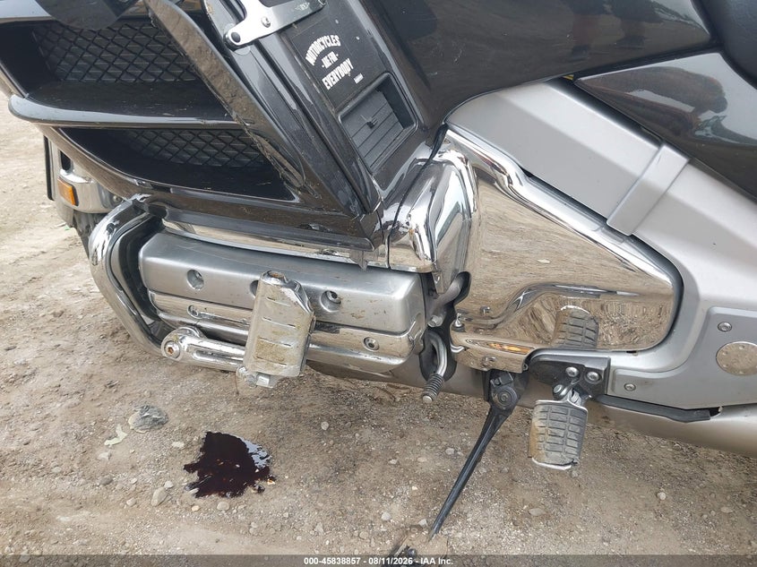 HONDA GL1800 2010