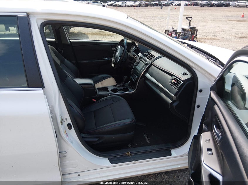 2017 TOYOTA CAMRY auction photo 5