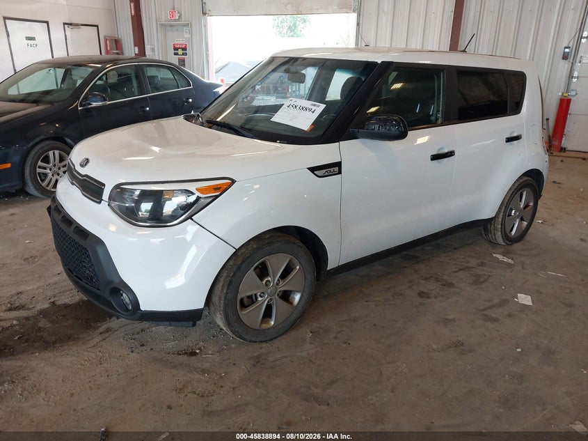 2019 KIA SOUL auction photo 2