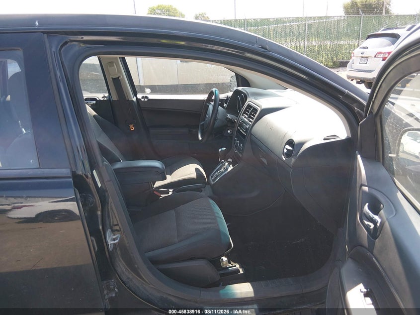 2012 DODGE CALIBER SXT · Фото 5