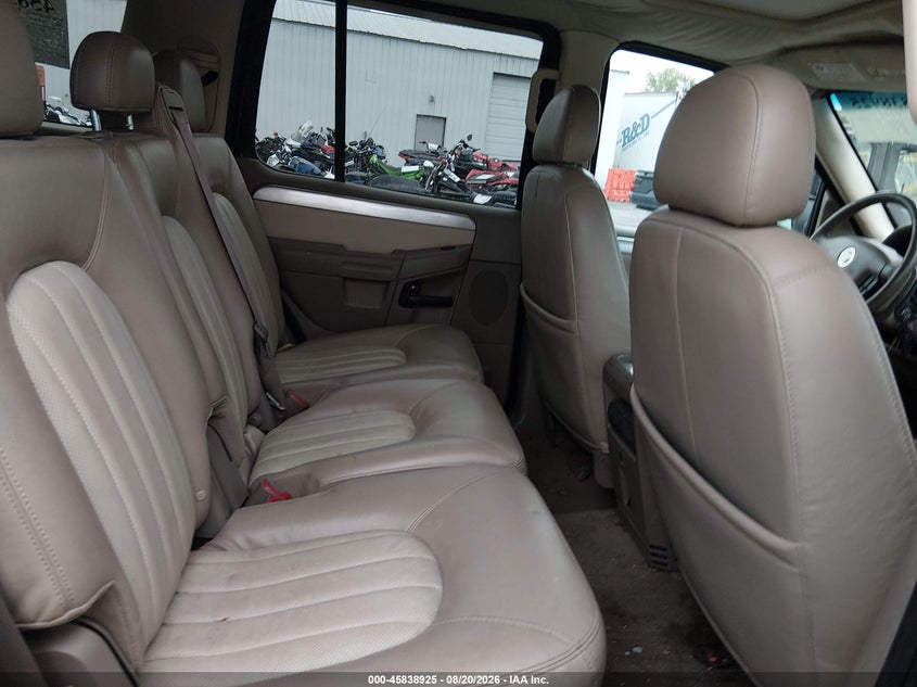 2005 MERCURY MOUNTAINEER auction photo 8