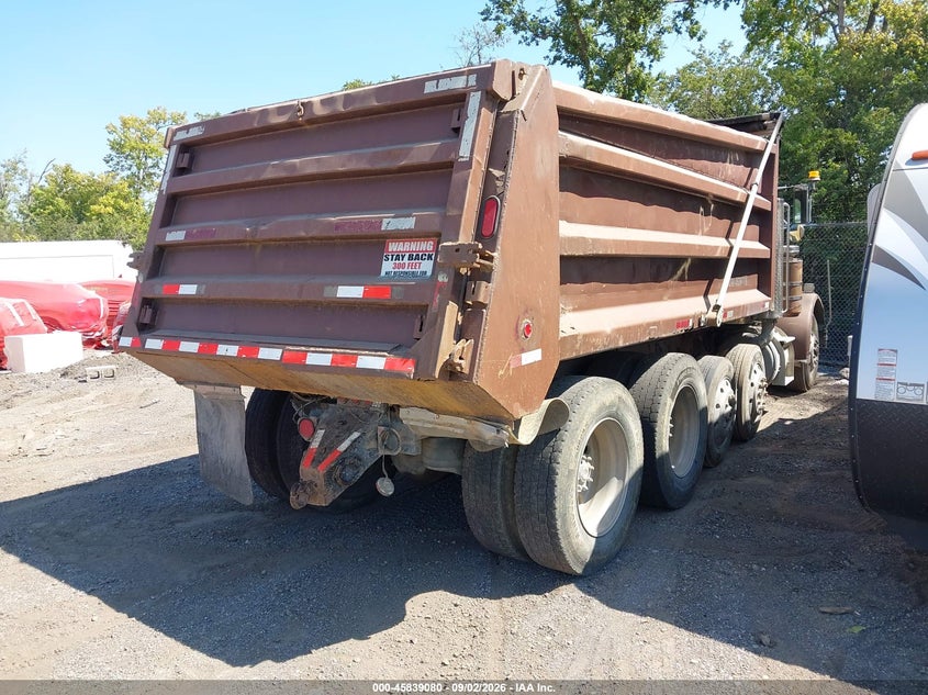 1985 PETERBILT 359 auction photo 4
