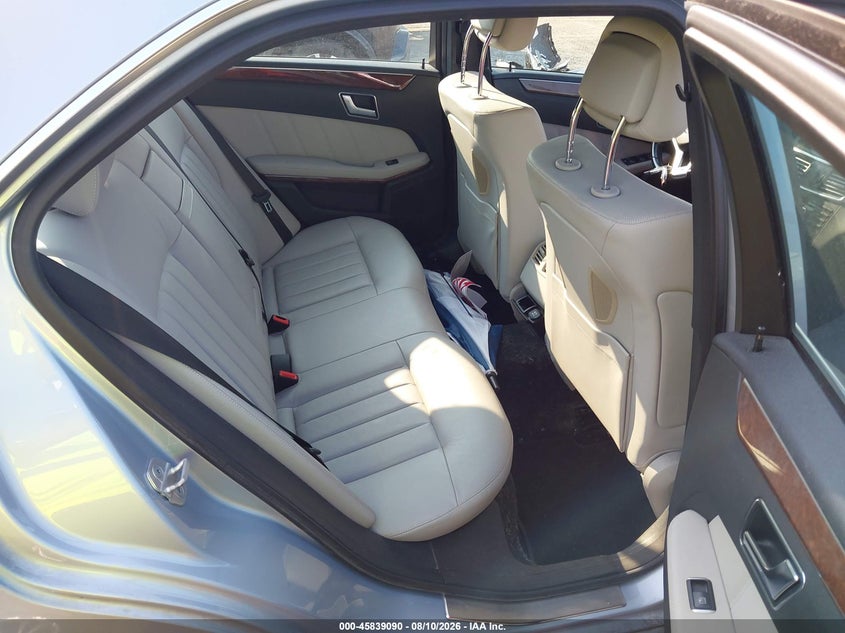 2013 MERCEDES-BENZ E 550 auction photo 8