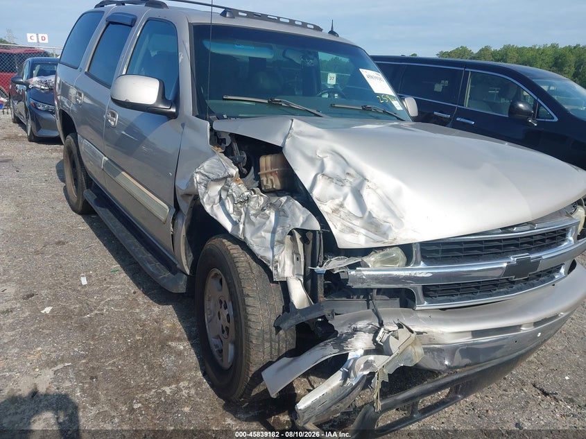 2004 CHEVROLET TAHOE auction photo 1