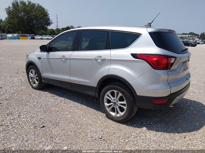 Vin: 1fmcu9gd4kub89001, lot: 46338185, ford escape se 20193