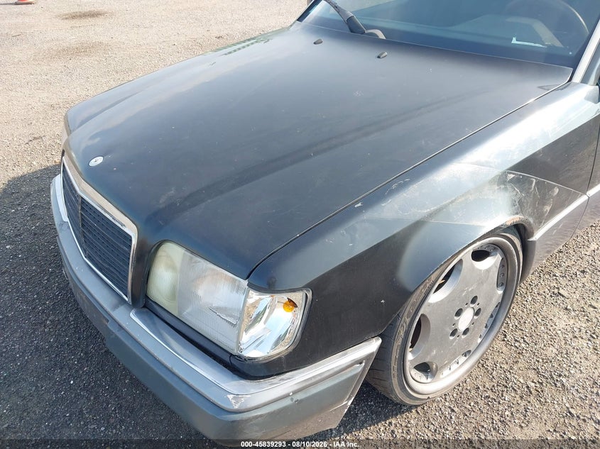 1994 MERCEDES-BENZ E auction photo 6