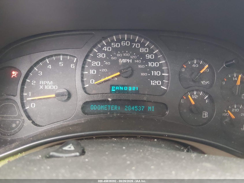 2005 CHEVROLET SUBURBAN 1500 auction photo 7