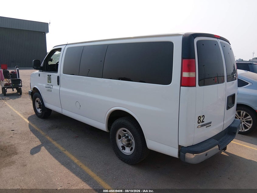 2014 CHEVROLET EXPRESS 3500 auction photo 3