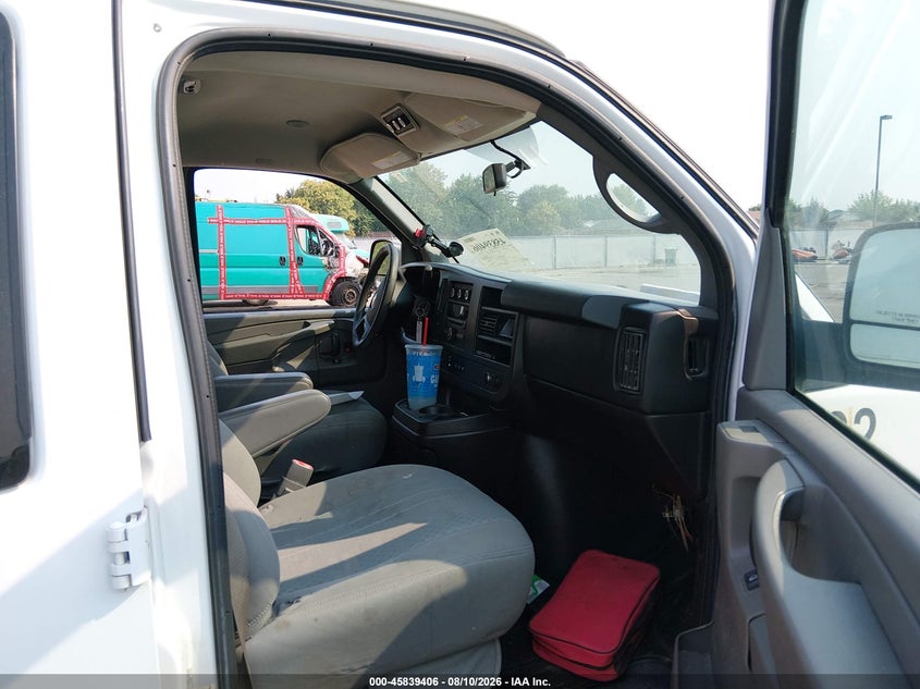 2014 CHEVROLET EXPRESS 3500 auction photo 5