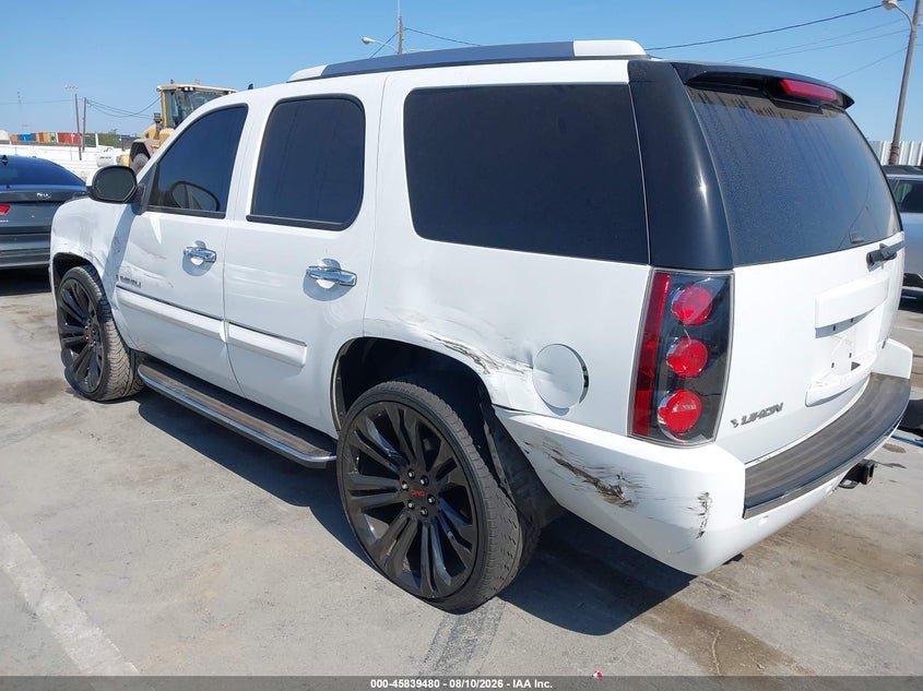 2007 GMC YUKON DENALI auction photo 6