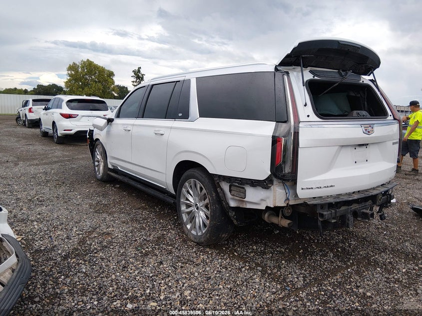 CADILLAC ESCALADE ESV - zdjęcie 3