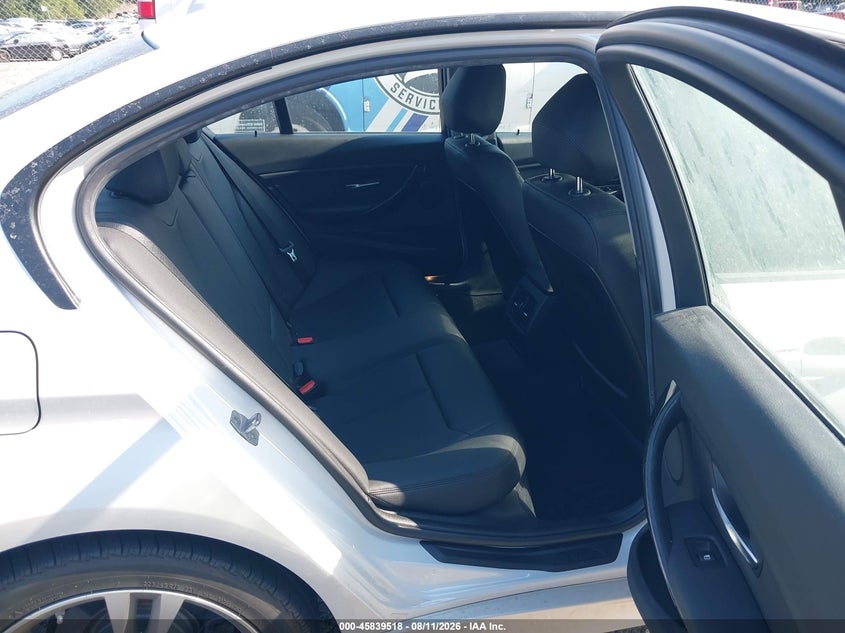 2015 BMW 320I auction photo 8