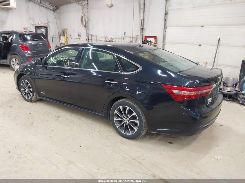 2016 TOYOTA AVALON HYBRID auction photo 3