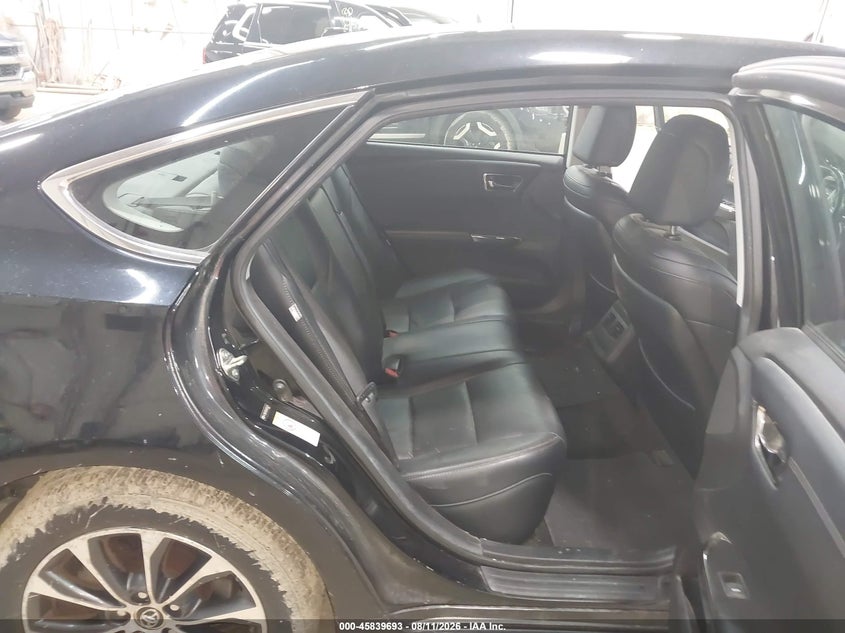 2016 TOYOTA AVALON HYBRID auction photo 8