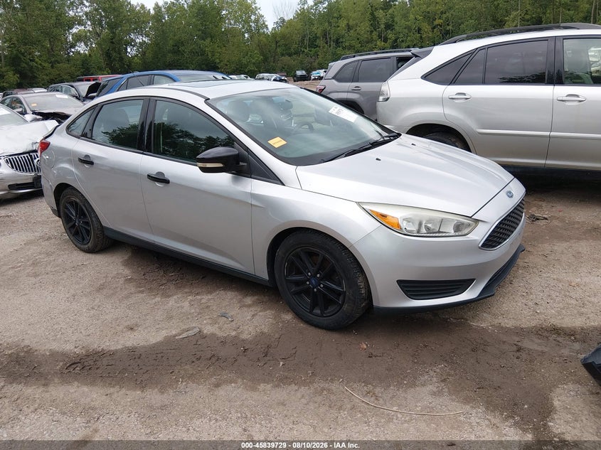 Vin: 1fadp3f24gl325384, lot: 46338637, ford focus se 2016 img_1