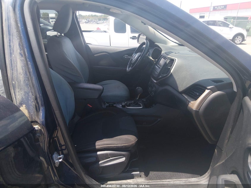 2015 JEEP CHEROKEE auction photo 5