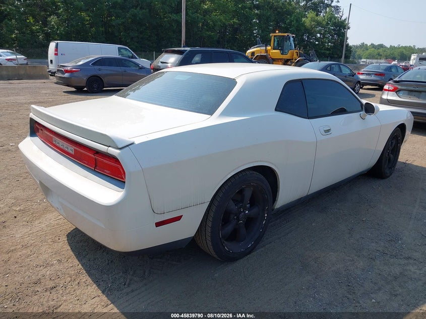 2009 DODGE CHALLENGER auction photo 4
