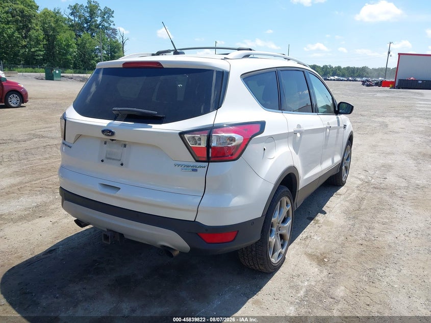 Vin: 1fmcu9j90hua46768, lot: 46338730, ford escape titanium 20174