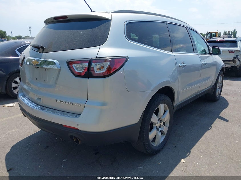 2015 CHEVROLET TRAVERSE auction photo 4
