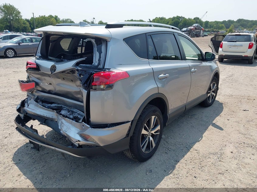 2018 TOYOTA RAV4 auction photo 4