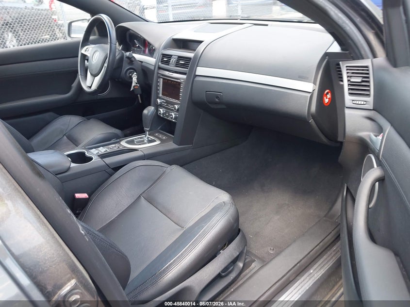 2009 PONTIAC G8 auction photo 5