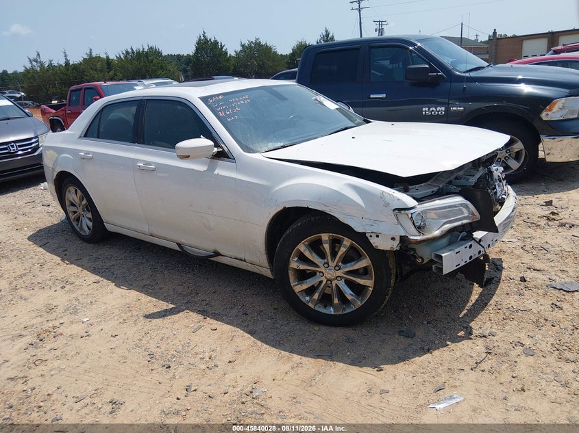2016 CHRYSLER 300 — zdjęcie z aukcji