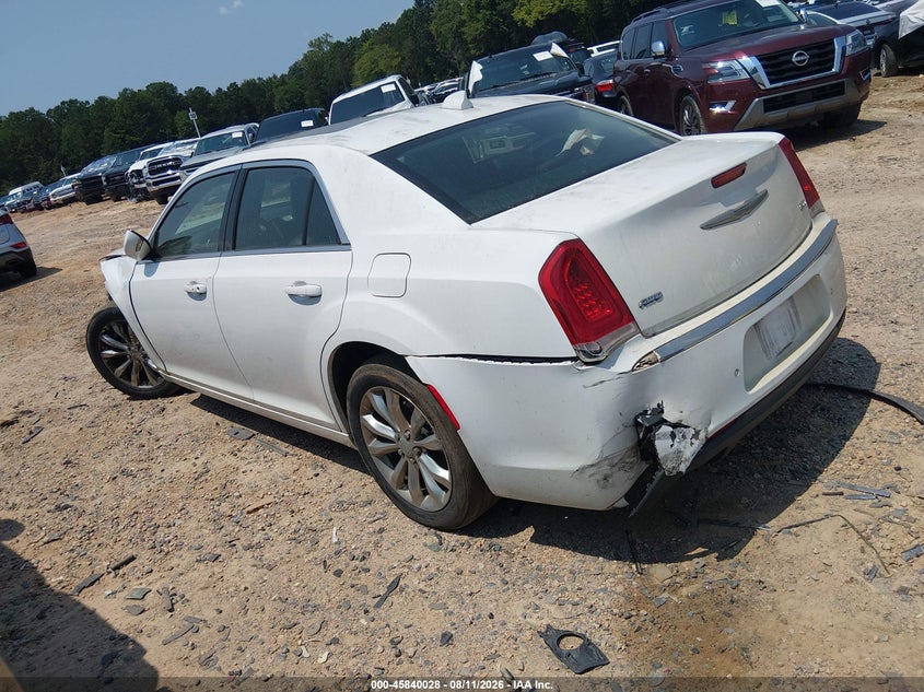 2016 CHRYSLER 300 — zdjęcie 3
