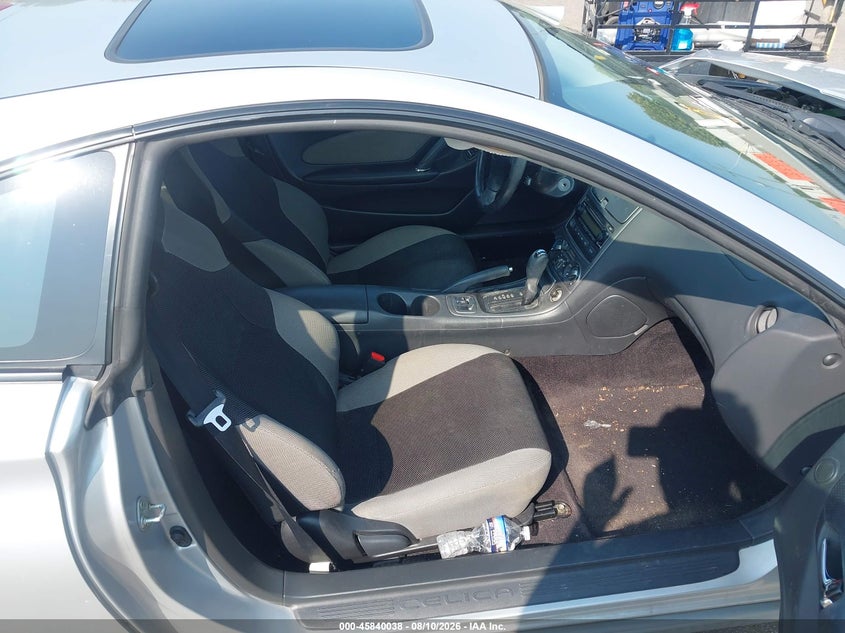 TOYOTA CELICA 2005 VIN JTDDR32TX50182927