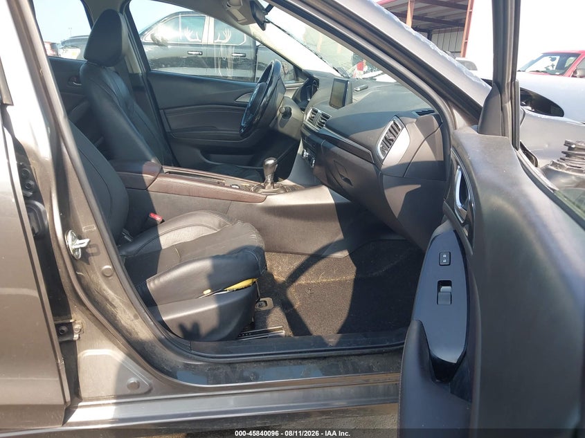 MAZDA MAZDA3 2018 VIN 3MZBN1M3XJM165392