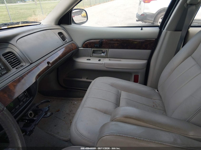 2005 MERCURY GRAND MARQUIS auction photo 5