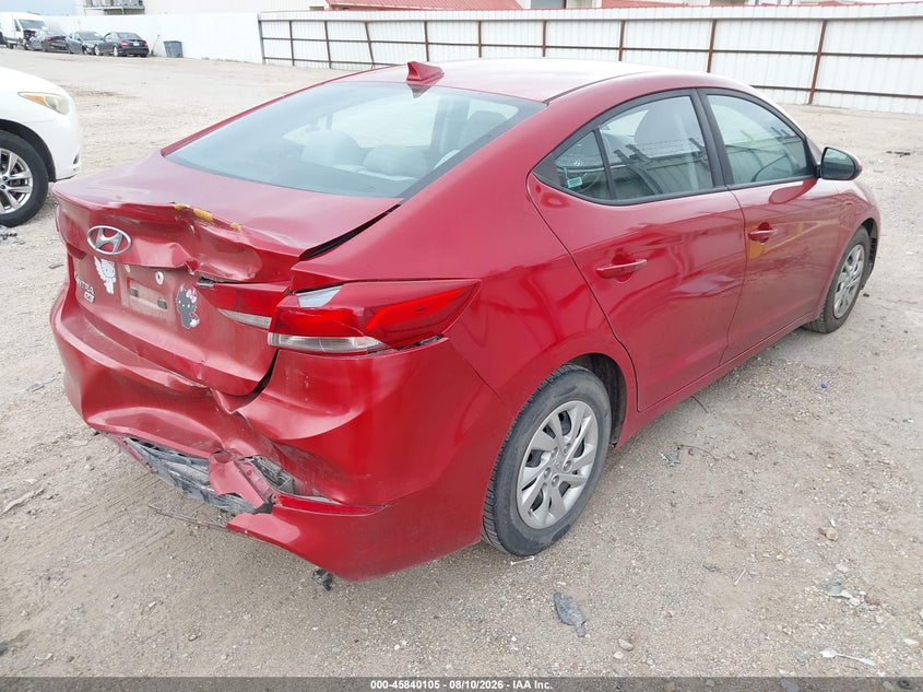 2017 HYUNDAI ELANTRA auction photo 4