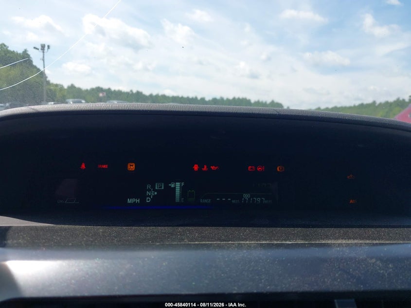 2015 TOYOTA PRIUS V auction photo 7