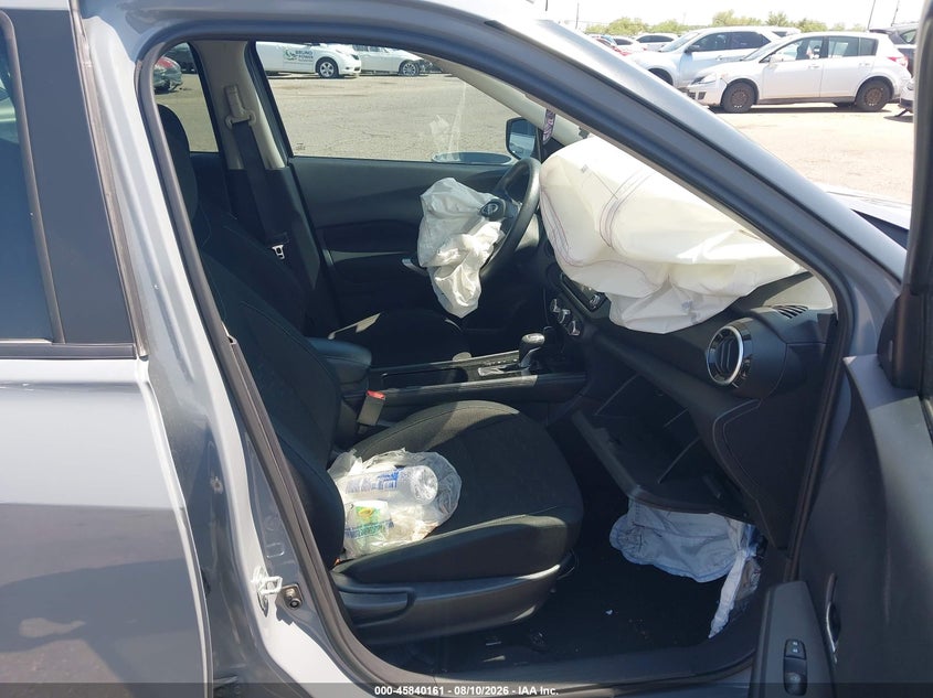 2024 NISSAN KICKS auction photo 5
