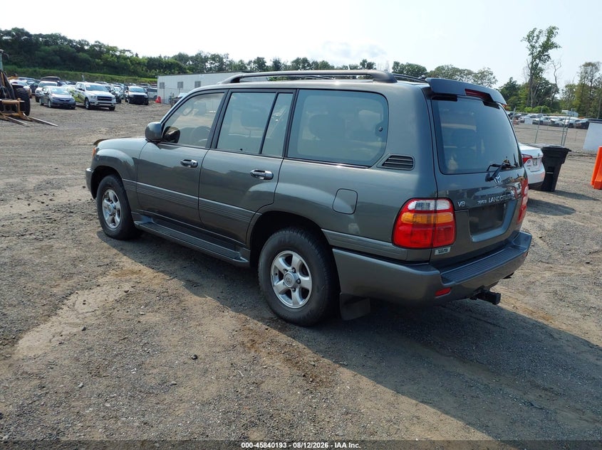 2000 TOYOTA LAND CRUISER auction photo 3