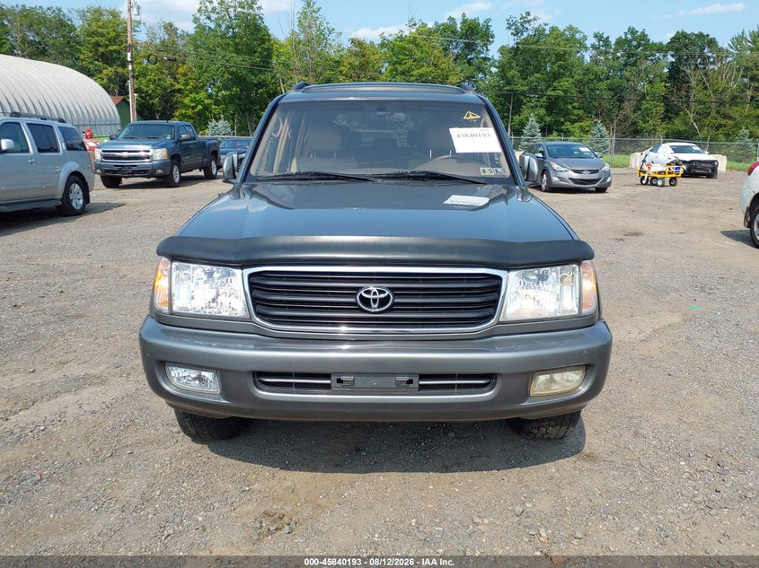 2000 TOYOTA LAND CRUISER auction photo 6