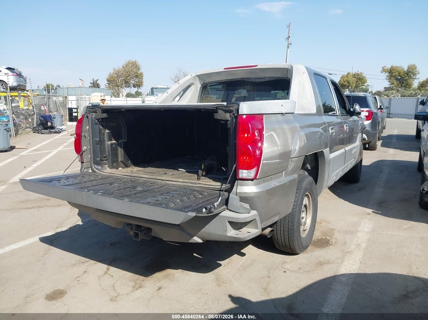 2002 CHEVROLET AVALANCHE 1500 auction photo 4