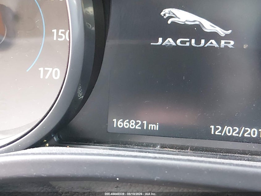 JAGUAR F-PACE - zdjęcie 16