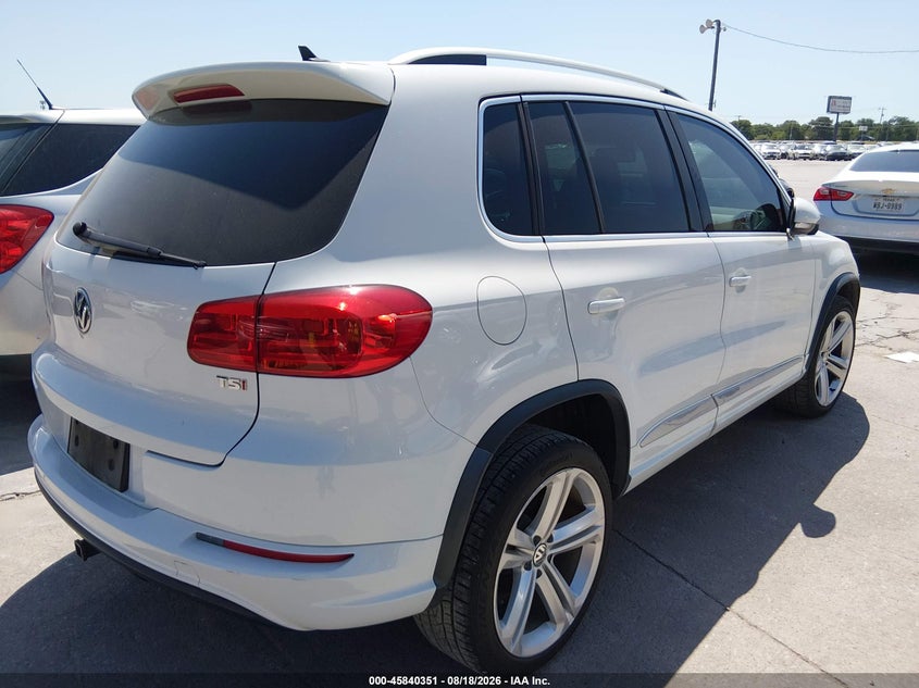2016 VOLKSWAGEN TIGUAN auction photo 4