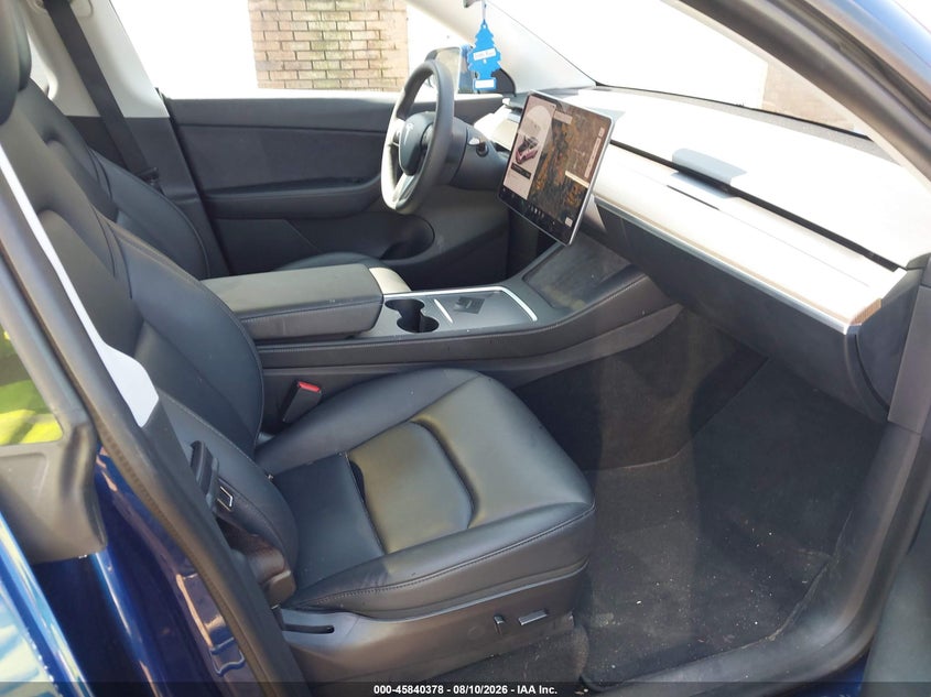 2021 TESLA MODEL Y auction photo 5