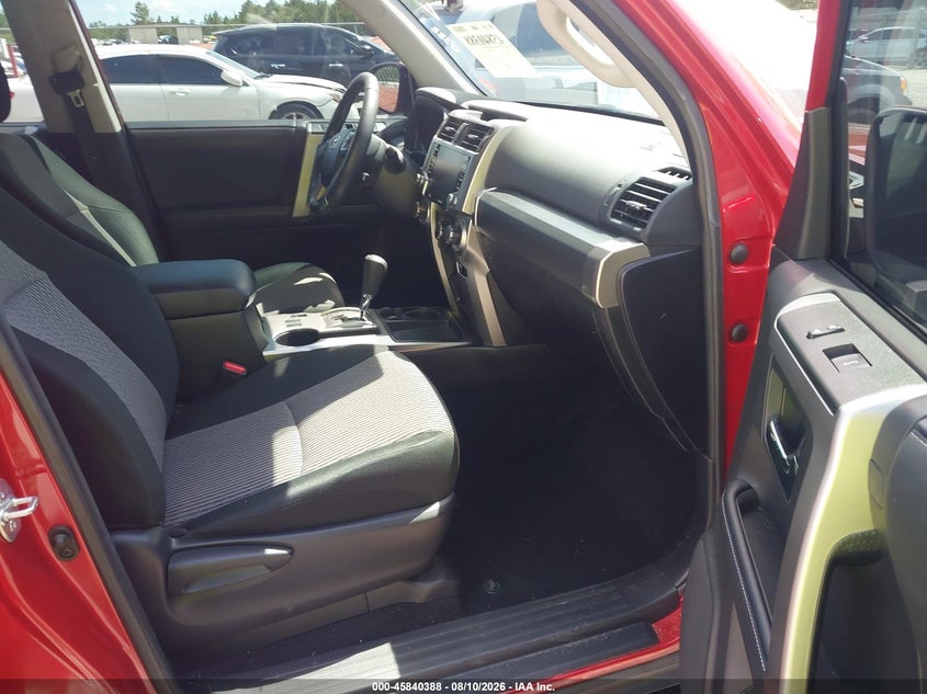 2022 TOYOTA 4RUNNER auction photo 5