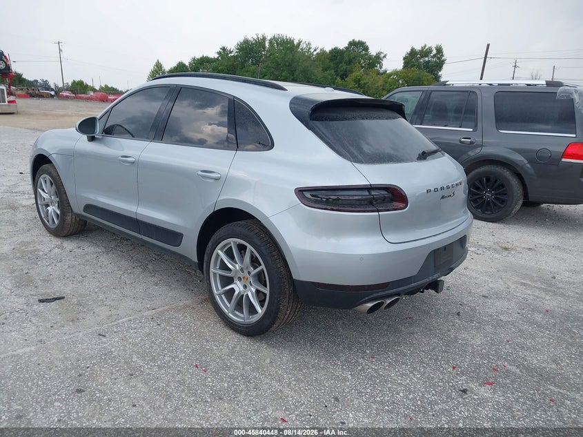 2016 PORSCHE MACAN auction photo 3