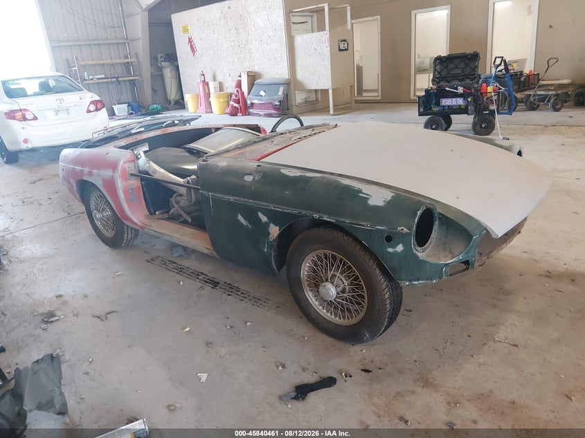 1971 MG MGB auction photo 1