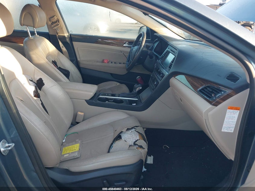 2016 HYUNDAI SONATA HYBRID auction photo 5
