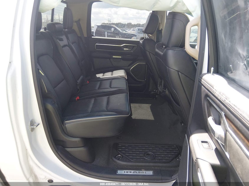 2021 RAM 1500 auction photo 8