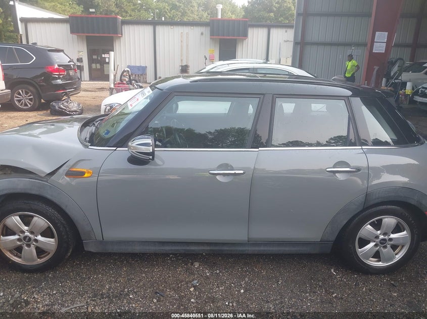 MINI HARDTOP 2015 VIN WMWXS5C59FT830543