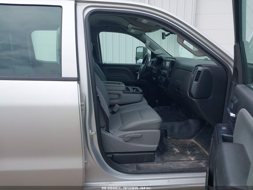 2018 CHEVROLET SILVERADO 3500HD auction photo 5