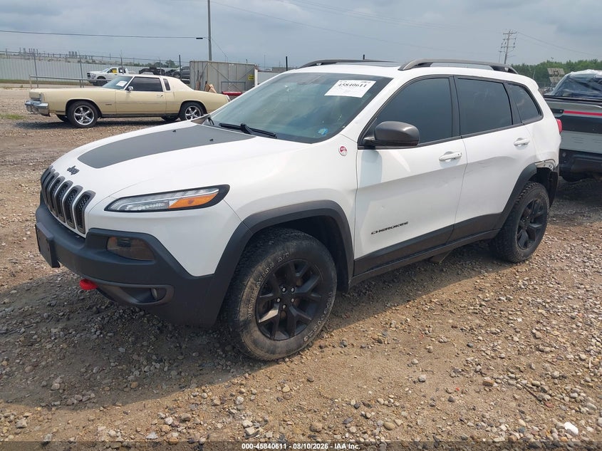 2018 JEEP CHEROKEE auction photo 2